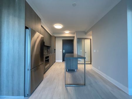 For Lease - 8 Water Walk Drive Unit# 4202, Markham, Ontario - Photo 3