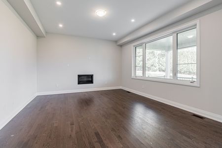 For Lease - 15 Kenneth Campbell Court, Aurora, Ontario - Photo 4