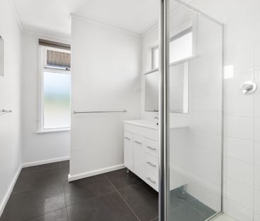 Conveniently Situated! - Photo 6