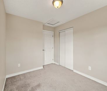 For Lease - 822 Maloja Way, Stittsville - Munster - Richmond, Ontario - Photo 4