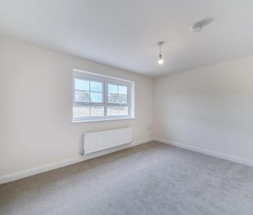 4 bedroom terraced house to rent - Photo 6