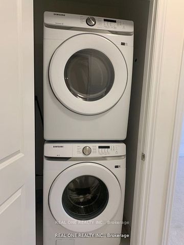 For Lease - 70 Chicago Lane, Markham, Ontario - Photo 4