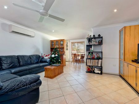 6 Fontana Cl, St Clair NSW - Photo 2