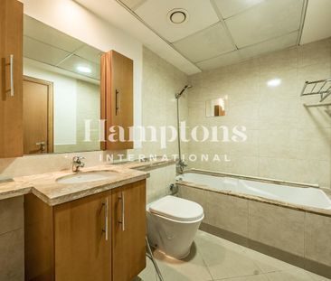 Vacant February | Lake View | Large Unit - Photo 2