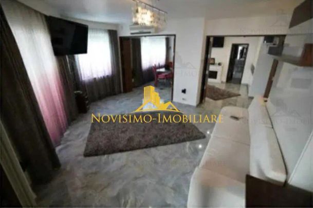 NOVISIMO-IMOBILIARE: APARTAMENT CU DOUA CAM. + TERASA CU GRATAR , ULTRACENTRAL - Fotografie 1