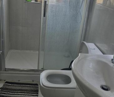 1 bedroom semi-detached house to rent - Photo 4