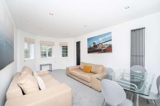 Fairfield Road, Uxbridge, UB8 - Photo 1