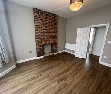 Merches Gardens - Photo 4