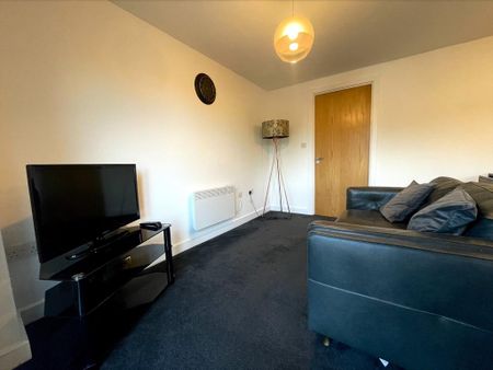 1 bedroom flat to rent - Photo 4