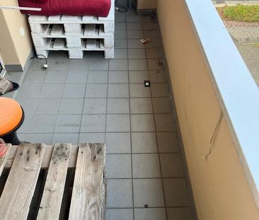Helle 2-Zimmer Wohnung mit Balkon in Dresden-Strehlen - Foto 1