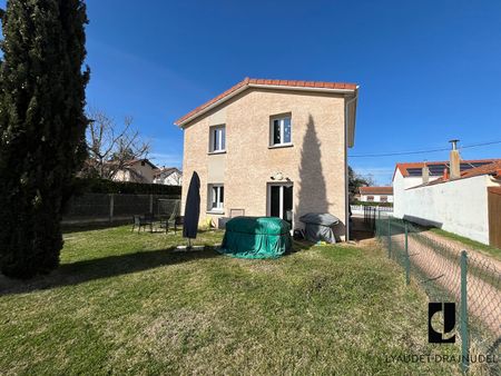 Location Maison 4 pièces 97m² - Photo 5