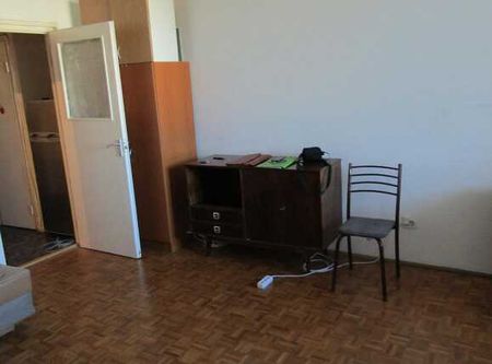 De inchiriat garsoniera, 28 mp, etaj intermediar, zona Mercur - Photo 3