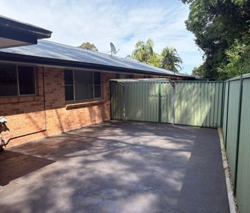 Neat & Tidy Villa - Photo 4