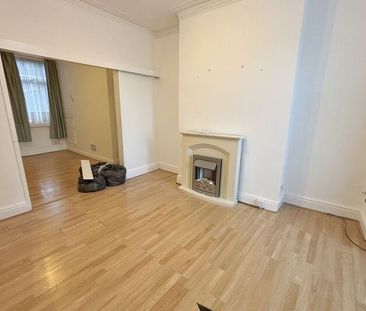 Highfield, Scarborough - Photo 3