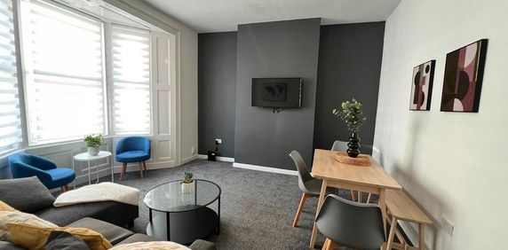 6 bedroom house of multiple occupation to rent - Photo 2