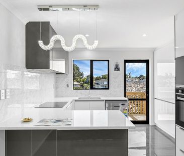 Spacious 6-Bedroom Townhouse for Rent in Manurewa – $900/Week - Photo 5