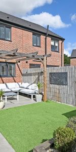 2 bedroom terraced house to rent - Photo 3