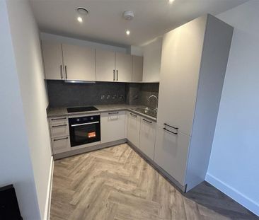 Studio to rent - Photo 4