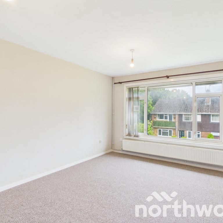 2 bedroom maisonette to rent - Photo 1