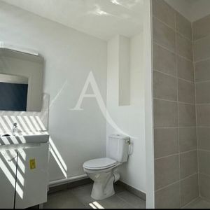 Location Appartement 31.7m² 1 pièce Fort de france - Photo 2