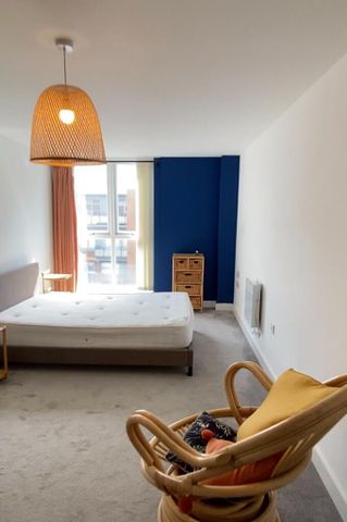 2 bedroom apartment to rent - Photo 4