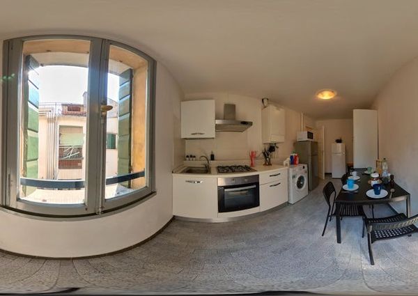 Via Santa Lucia, Padova, Veneto 35139