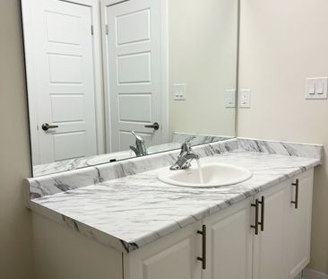 For Lease - 155 Melody Lane, Thorold, Ontario - Photo 1