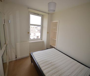 33 Taits Lane, West End, Dundee - Photo 2