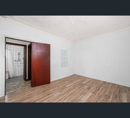 1 Lefroy Street, Trigg, WA 6029 - Photo 5