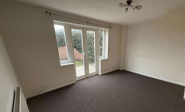 Three Score, NR5 - Photo 1