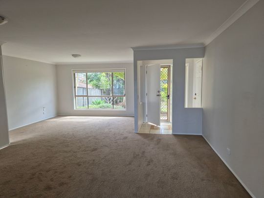 Family Friendly Home in Quiet Location in Robina - Photo 1