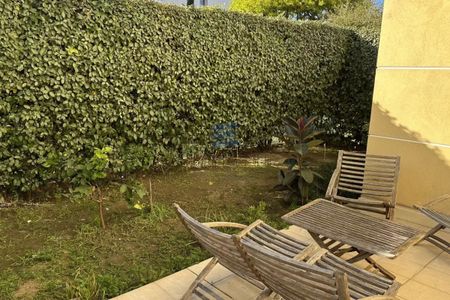 A Louer ! 2 Pièces Vide à Golfe Juan - Photo 5