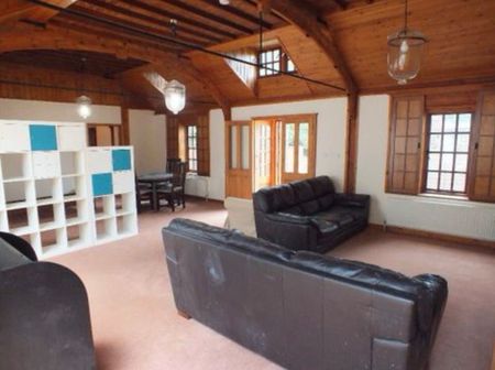 1 Bed Detached House, Knighton Grange Road, LE2 - Photo 5