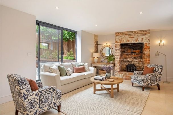 3 bedroom barn to rent - Photo 1