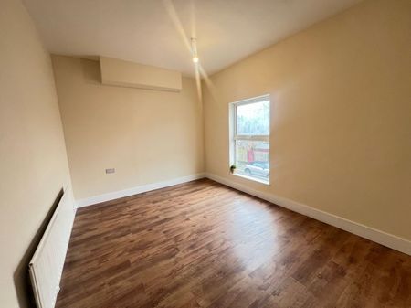 Coombe Street, Coventry - - Photo 2