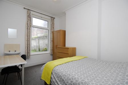 Abingdon Road, Plymouth - Photo 3