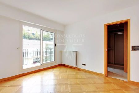 Tout savoir sur cet appartement dans le quartier Parc Monceau, à Paris 8ème - Photo 4