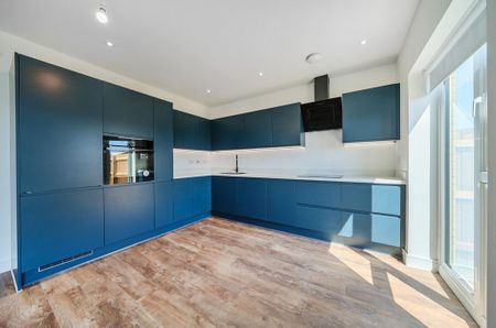 3 bedroom detached house to rent - Photo 5