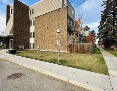 2 story townhouse style condo | 103 - 7815 159 Street Northwest, Edmonton - Photo 1