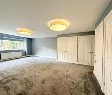 5 bedroom detached house to rent - Photo 3