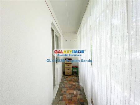 Garsoniera decomandata de inchiriat in Militari - Gorjului - Fotografie 4