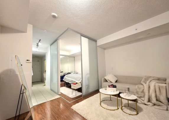 For Lease - 60 Annie Craig Drive Unit# 508, Toronto, Ontario - Photo 1