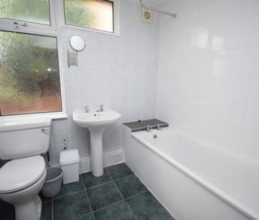 1 bedroom in a house share to rent - Photo 6