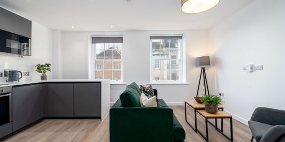 Park Street Room 1 - Photo 3