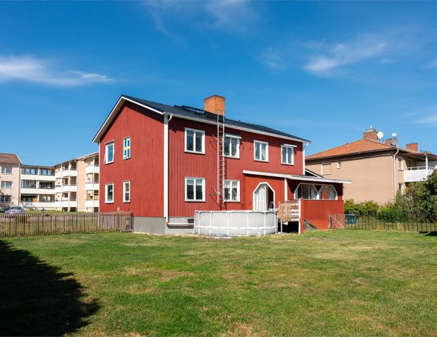 Vallbygatan, Kolbäck - Foto 1