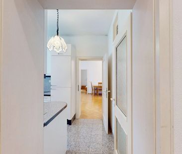 2-Zimmer-Altbauwohnung in bester, zentraler Lage! - Photo 2