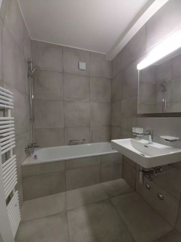 Charmant 3 pièces au 1er étage dans quartier prisé - Photo 2