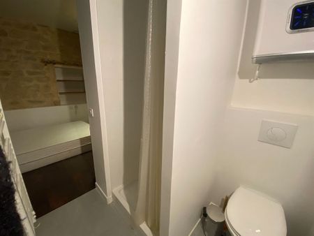 Location Appartement 3 pièces 44m² PARIS 2ème - Photo 5