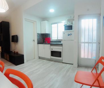 Apartamento de alquiler en Los Cármenes - Photo 4