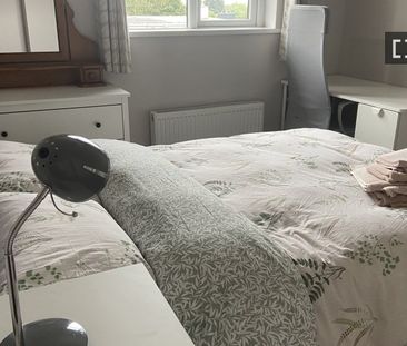 Room for rent in 3-bedroom apartment in Dublin, Dublin - Photo 5